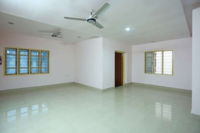 Hotel Oyo 9245 Near Kiit University