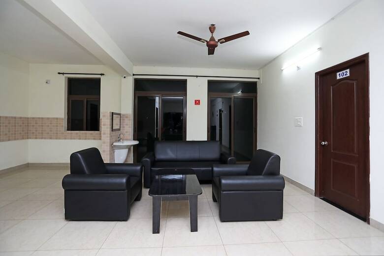 Hotel Oyo 9564 Near Kiit University