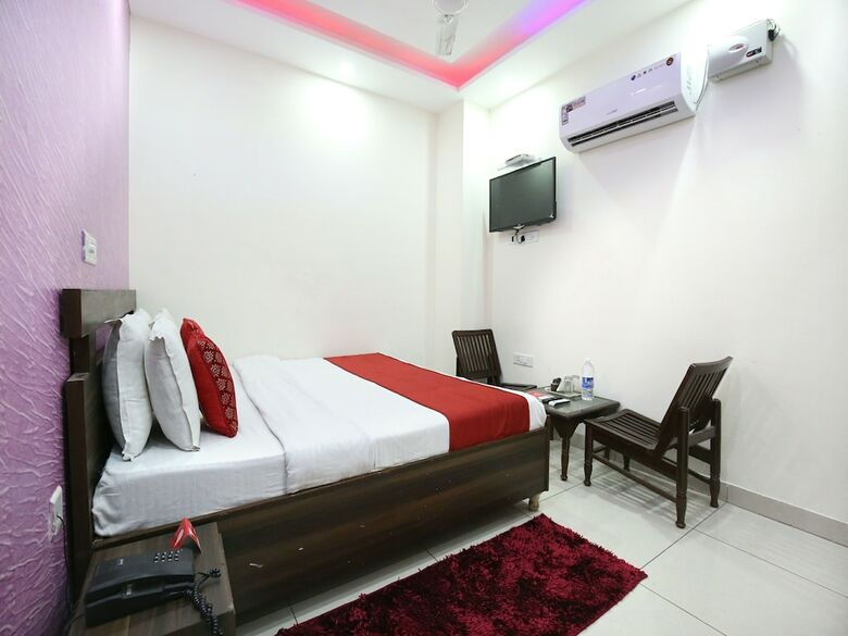 Hotel Oyo 8959 New Dk Palace
