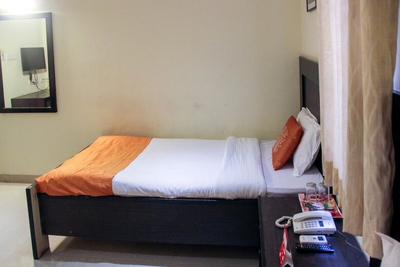Hotel Oyo 5765 Chennai Residency T Nagar