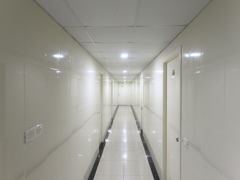 Hotel Oyo 3547 Raj Guru Residency