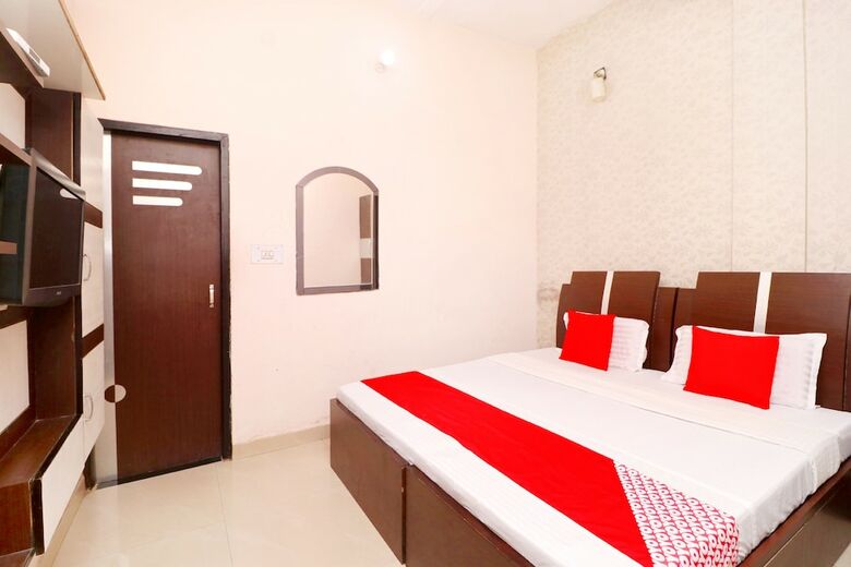 Hotel Oyo 6785 Sunder Bus Stand