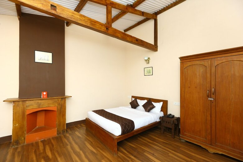 Hotel Oyo 9080 Hillwood Cottages