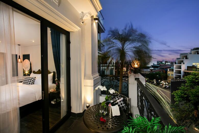 Jm Marvel Hotel & Spa