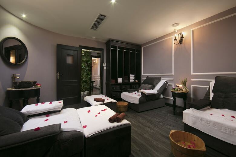 Jm Marvel Hotel & Spa