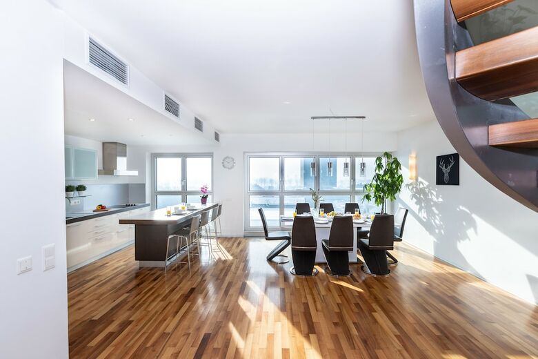 City Plaza Apartments By Irundo