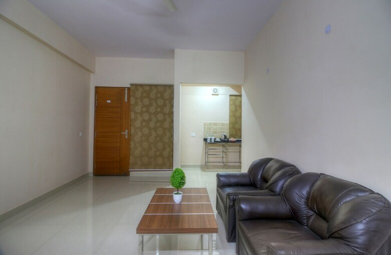 Hotel Atithi Suites