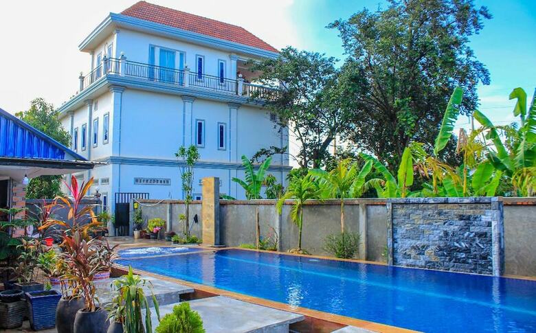 Hotel Villa Theara