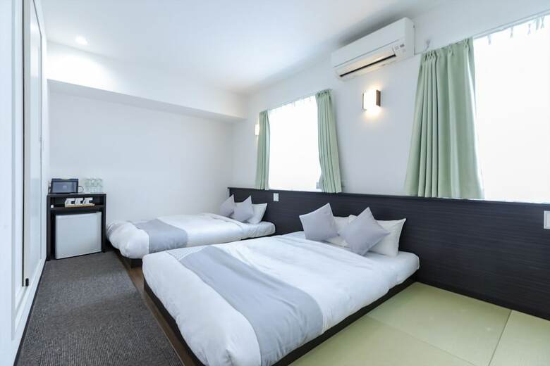 Oyo Hotel Reborn Namba-minami