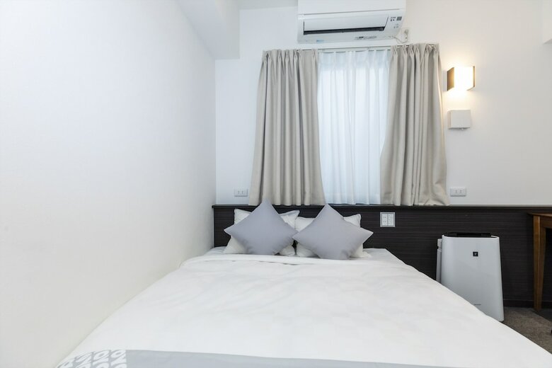 Oyo Hotel Reborn Namba-minami