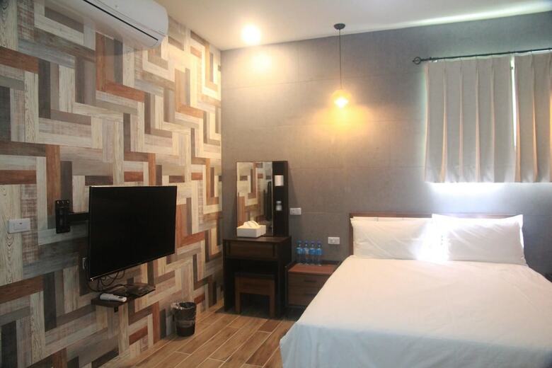 Hotel Black House