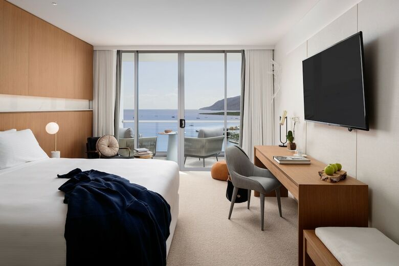 Hotel Riley, A Crystalbrook Collection Resort