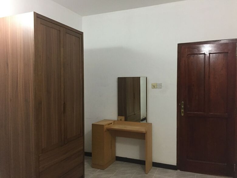 Bed & Breakfast Resident View Homestay