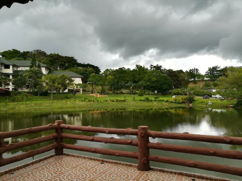 Green Hills Home