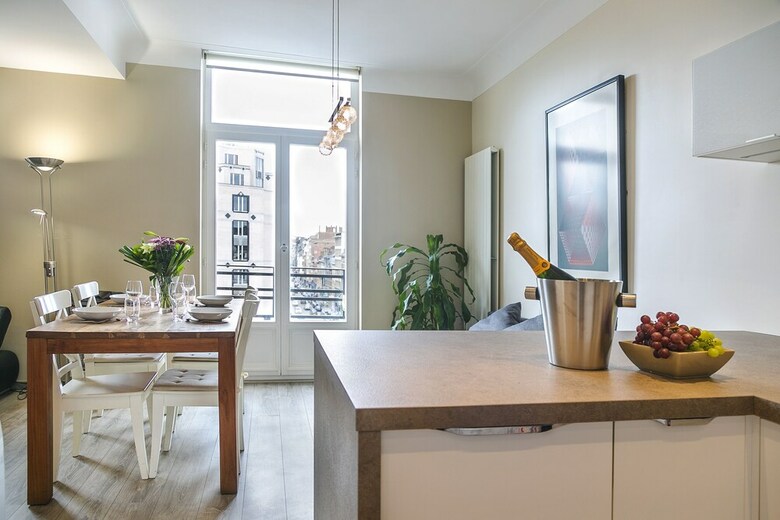 Apartamentos Europea Residences Louise