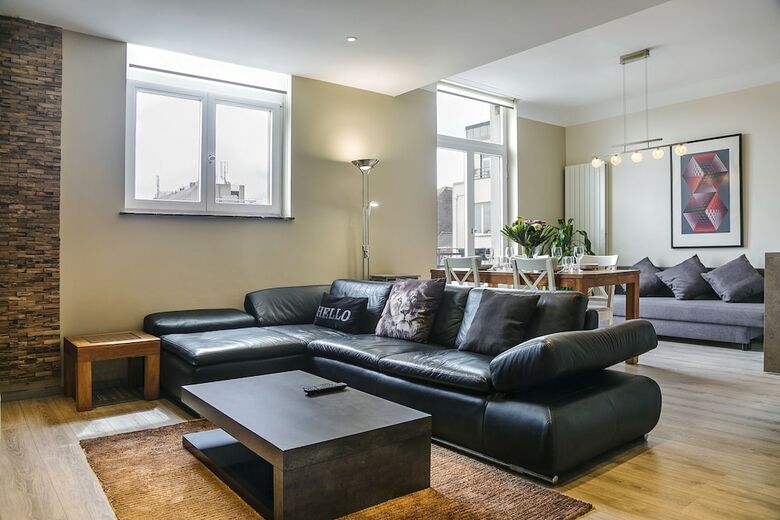 Apartamentos Europea Residences Louise