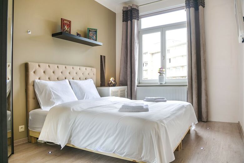 Apartamentos Europea Residences Louise