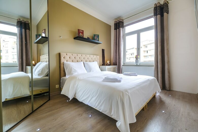 Apartamentos Europea Residences Louise