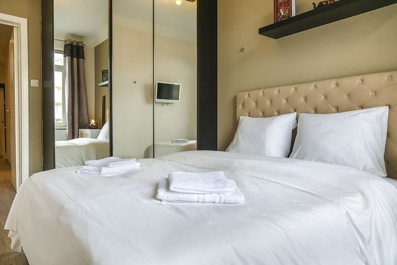 Apartamentos Europea Residences Louise