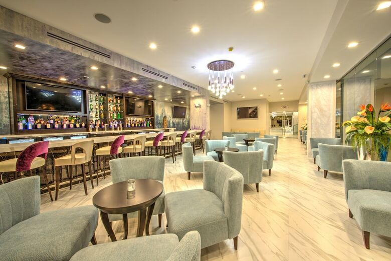 Grand Tuscany Hotel
