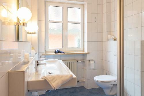 Hostal Goldener Schwan Hotel Garni