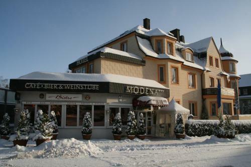 Hostal Hotel Modena