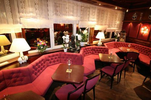 Hostal Hotel Modena
