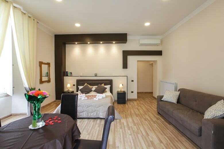 Reggia & Dintorni Rooms A Caserta