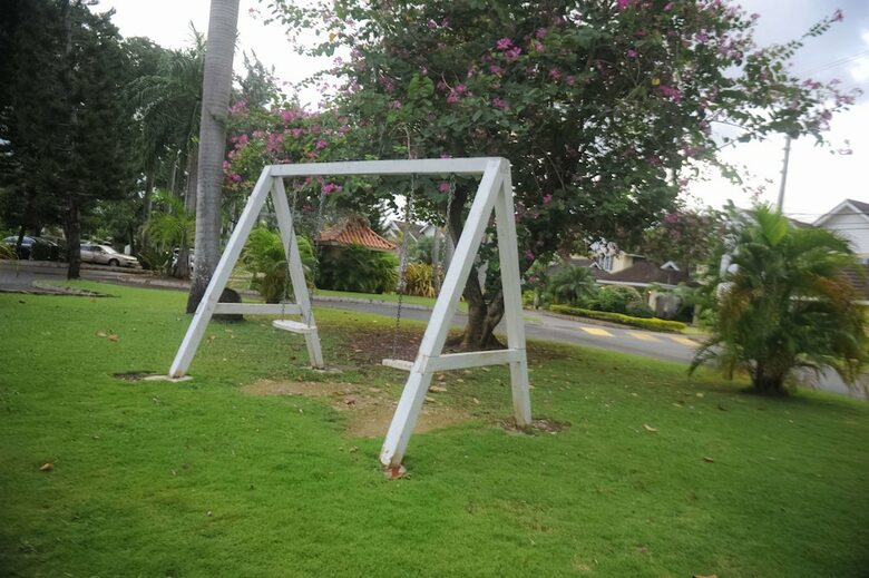 Lagoons Apartments