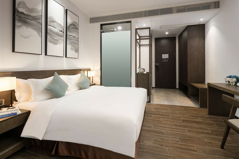 H Life Hotel Qianhai Branch