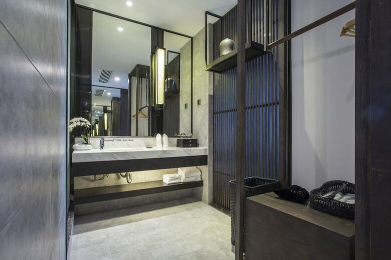 H Life Hotel Qianhai Branch