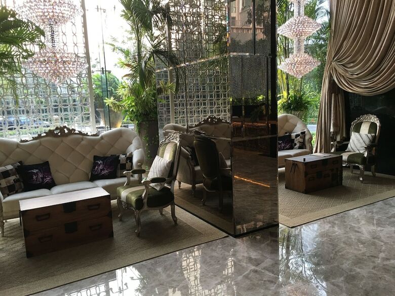 Frank's Condo At Riviera Wongamat