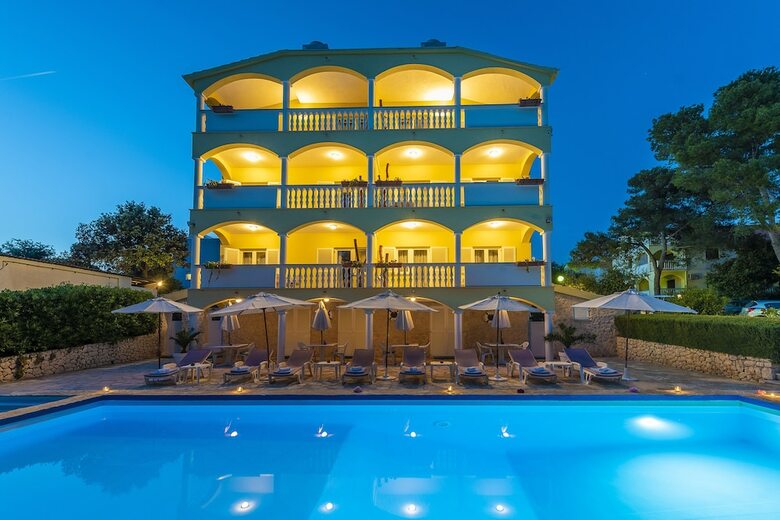 Apartamentos Villa Nela