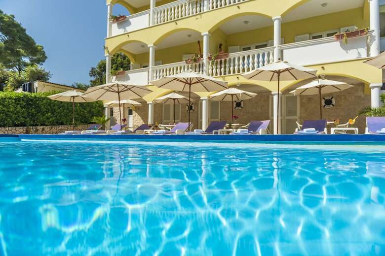 Apartamentos Villa Nela