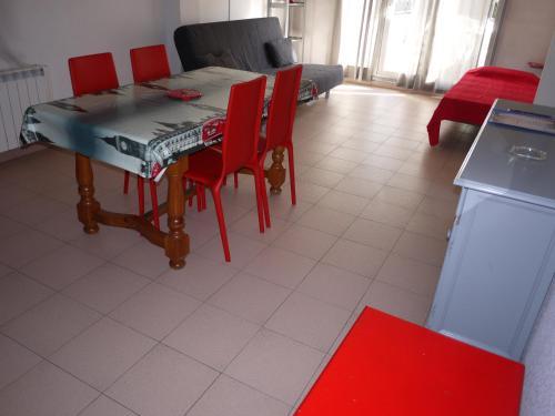 Apartaments Inter Esqu�
