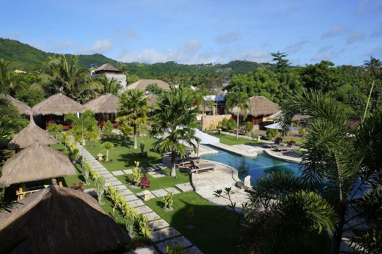 Bed & Breakfast Aldi's Bungalow And Homestay