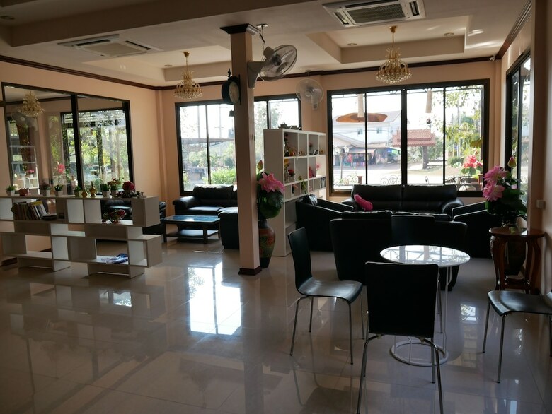 Hotel Suanluang Garden View Resort