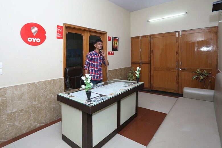 Oyo 10422 Hotel Udai Garh Palace