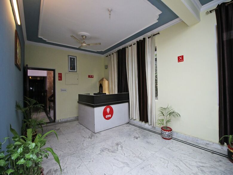 Hotel Oyo 9222 Viditva 2