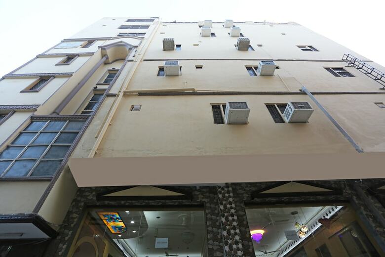 Hotel Oyo 10557 Le Mount