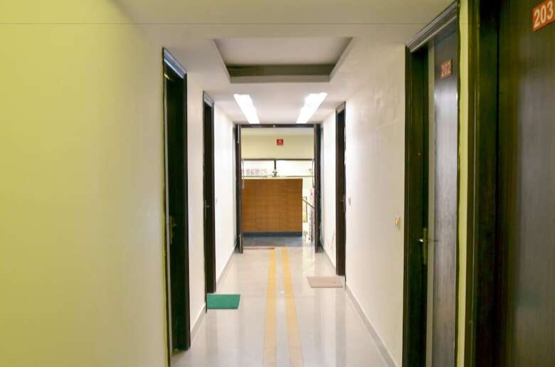 Oyo 5190 Hotel Golden Inn