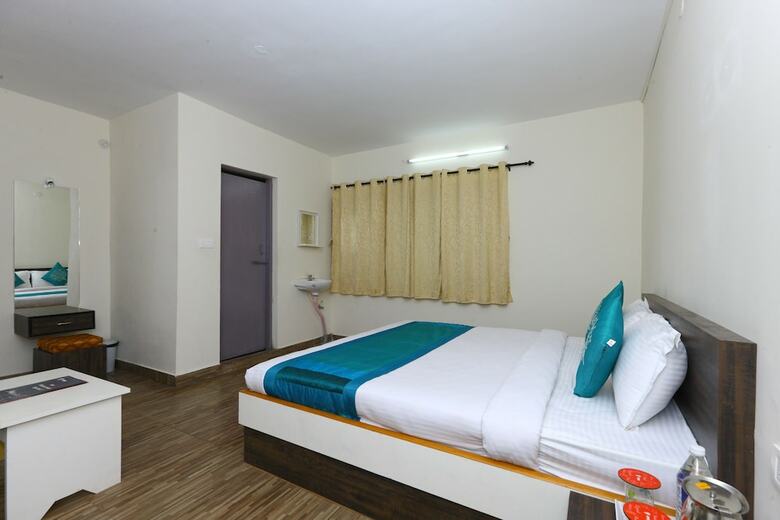 Hotel Oyo 9184 Lumino Skypark