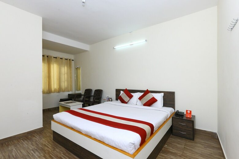 Hotel Oyo 9184 Lumino Skypark