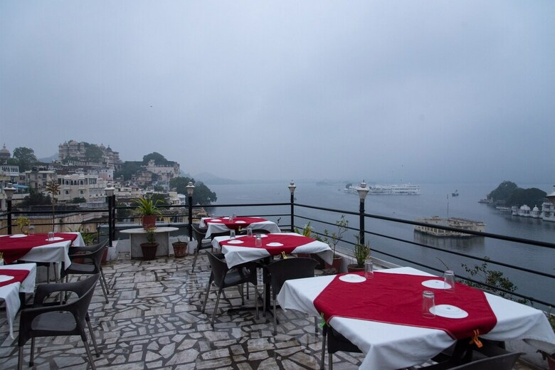 Oyo 10319 Hotel Pichola Haveli