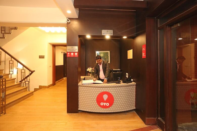 Hotel Oyo 11451 The Avenue Residency