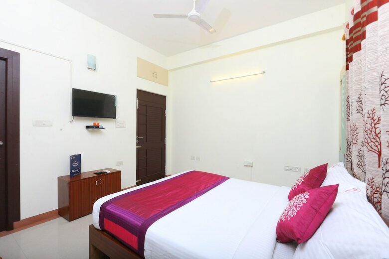 Hotel Oyo 10545 Sorgam Serviced Apartments