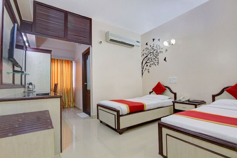 Hotel Oyo 11390 Vaibhav Residency