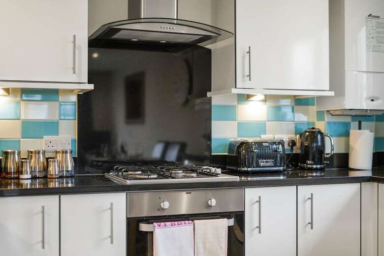 Heathrow Living Serviced Apartments By Ferndale