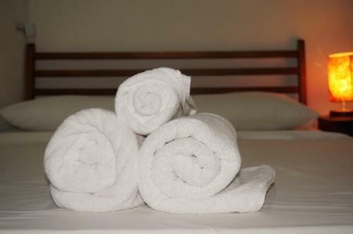 Hostal Ref�gio De Camburi
