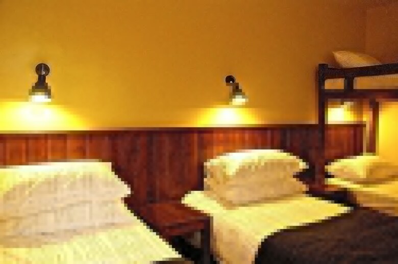 Hostal Le Tour Traveler's Rest Youth Hostel